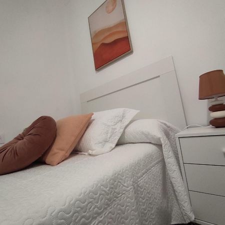 Apartamento En Toledo Ideal Para Visitas A Puy Du Fou Exterior photo
