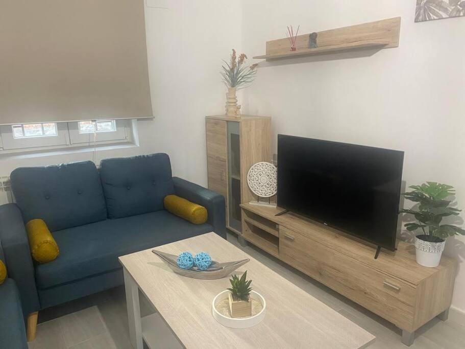 Apartamento En Toledo Ideal Para Visitas A Puy Du Fou Exterior photo