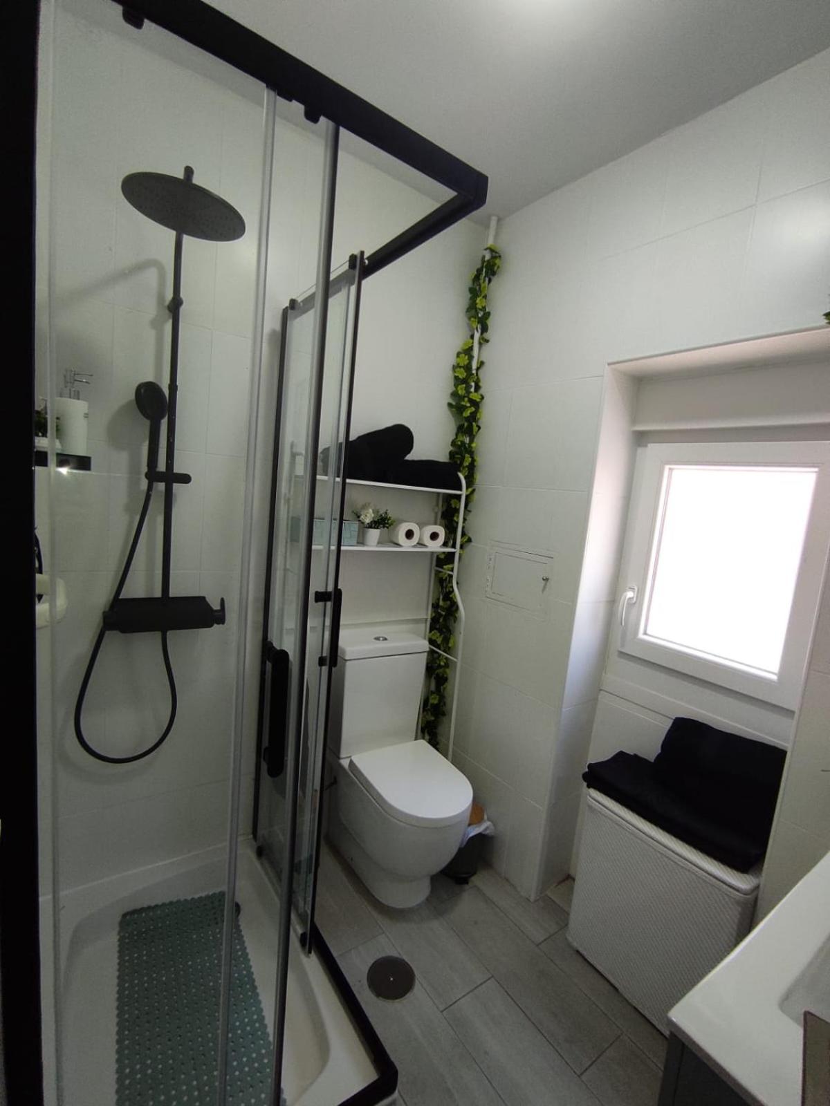 Apartamento En Toledo Ideal Para Visitas A Puy Du Fou Exterior photo